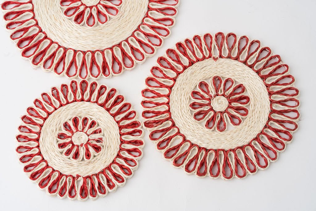 Handwoven Seagrass Placemat | Trivet | Red | 16 inches