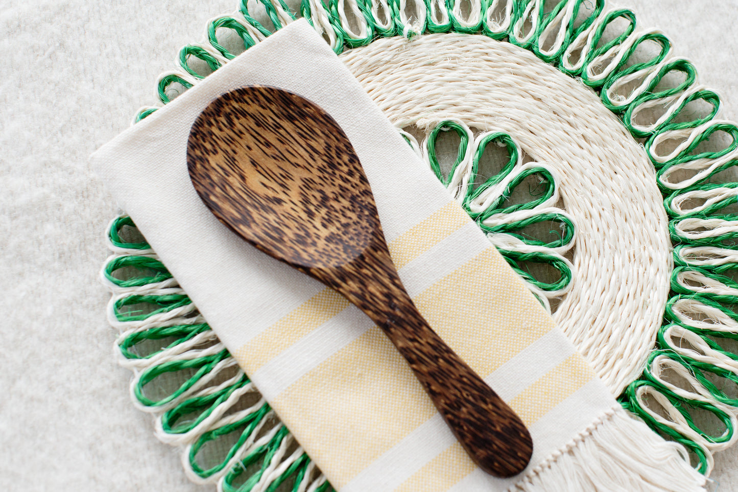 Handwoven Seagrass Placemat | Trivet | Green | 8 inches