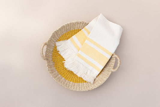 Housewarming Gifts | Yellow round tray & Napkins