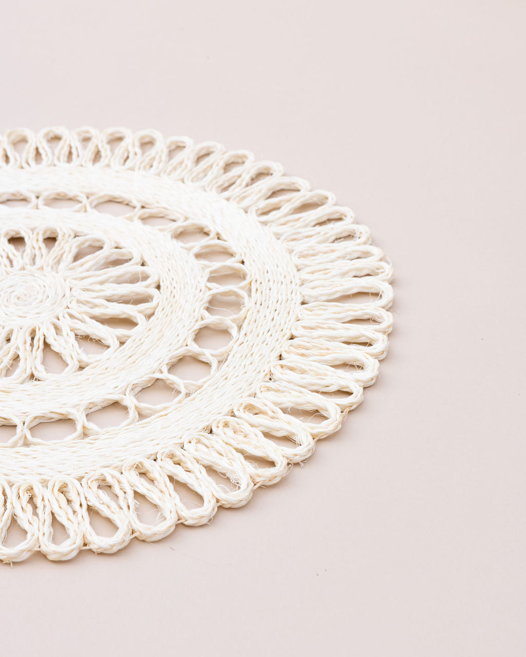 Handwoven Seagrass Placemat | Trivet | Charger | 16"