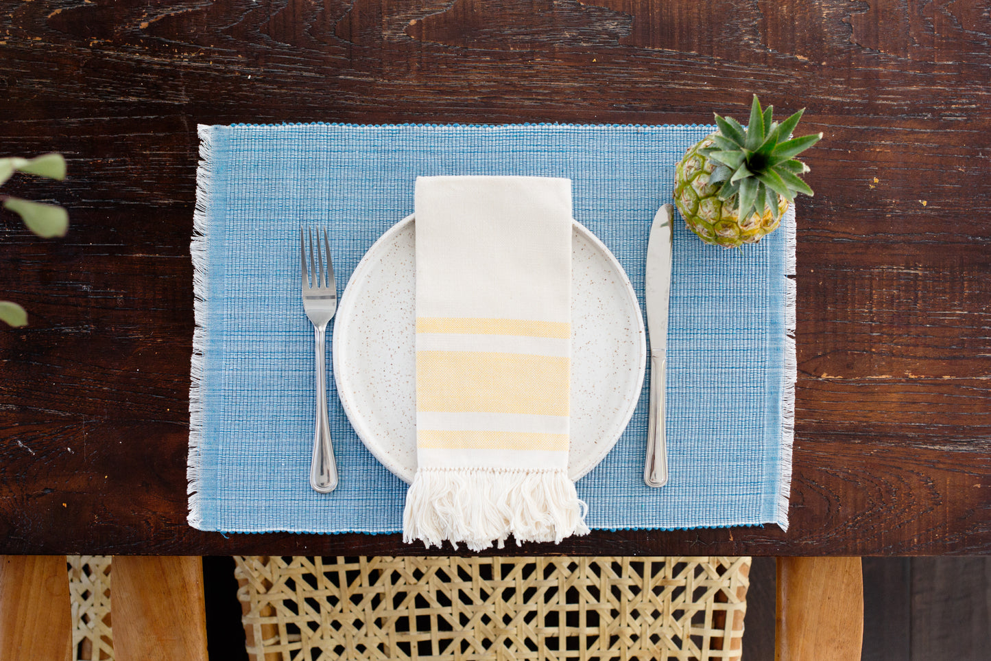 Housewarming Gifts | Yellow round tray & Napkins