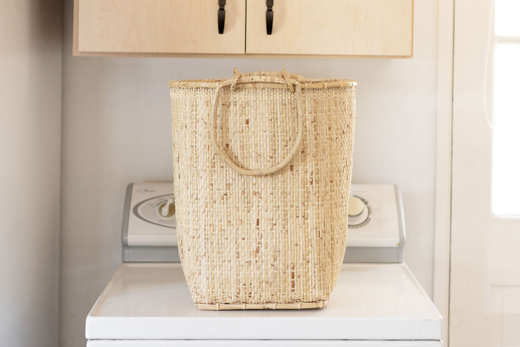 Laundry Basket with Handle